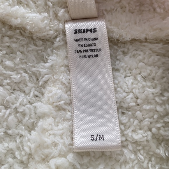 SKIMS shorts! - Picture 3 of 3